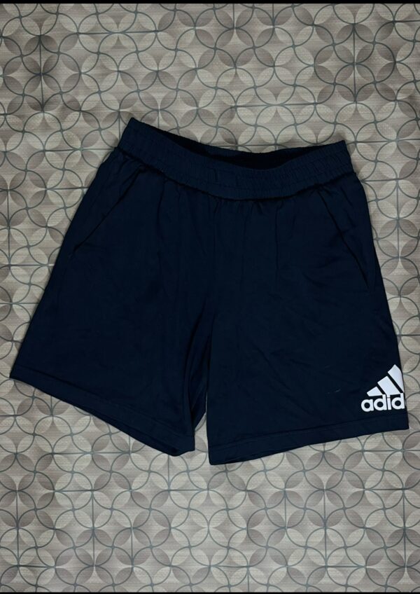 Adidas Short talla S - Imagen 2